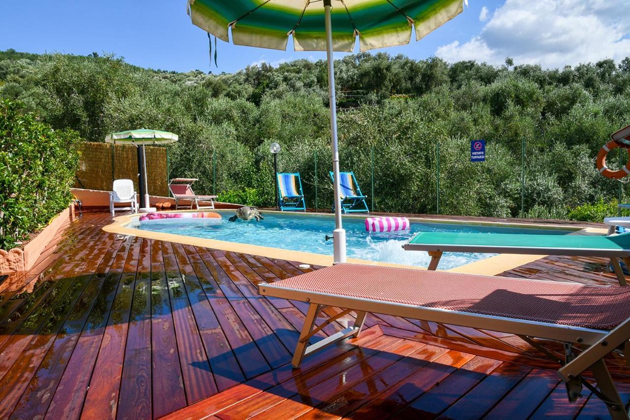 Villa Gli Angeli Agriturismo à Cisano sul Neva Extérieur photo