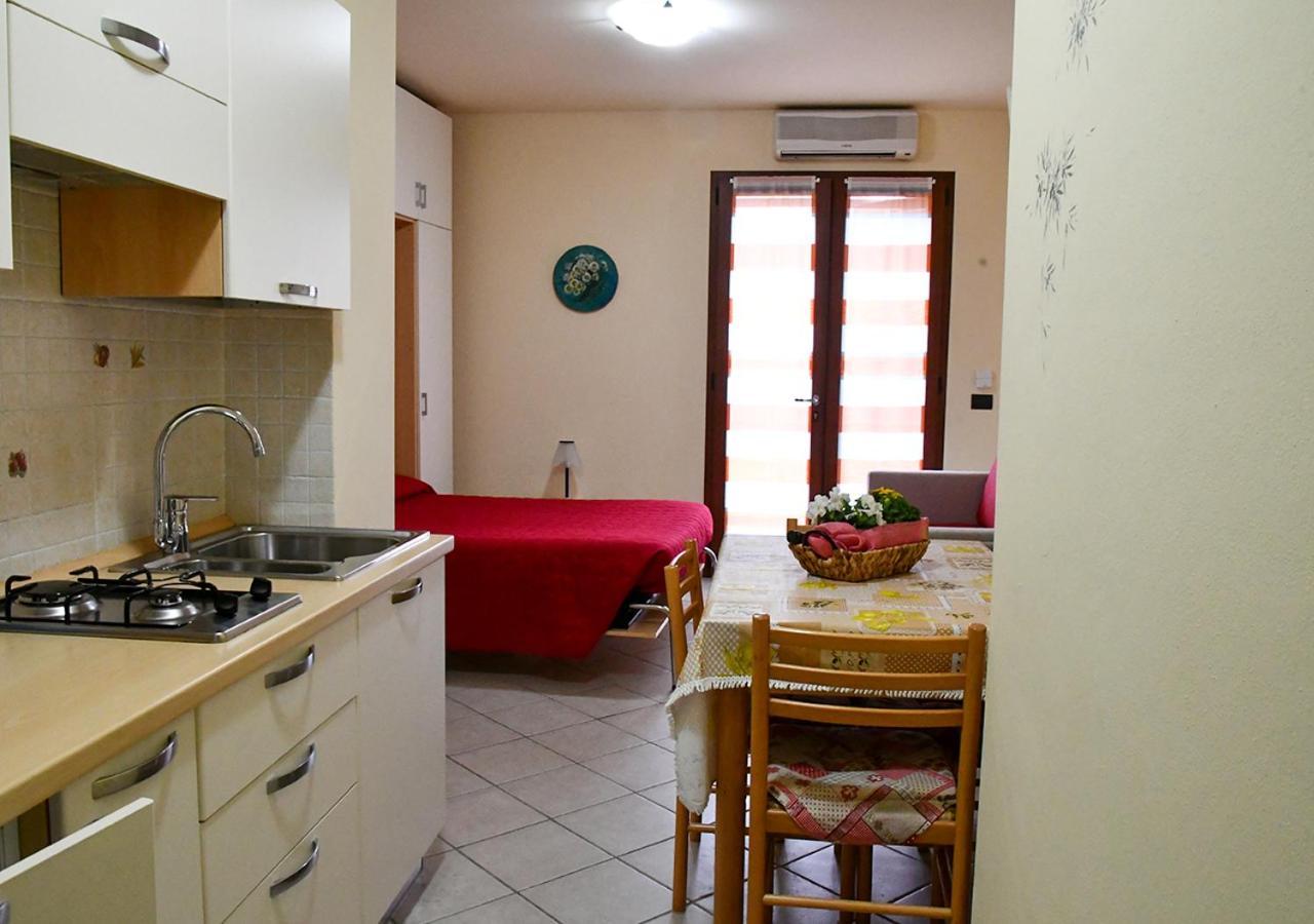 Villa Gli Angeli Agriturismo à Cisano sul Neva Extérieur photo