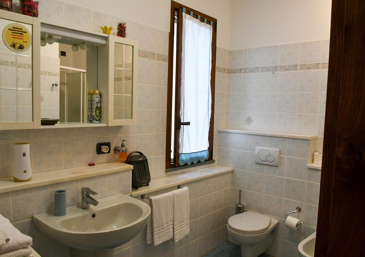 Villa Gli Angeli Agriturismo à Cisano sul Neva Extérieur photo