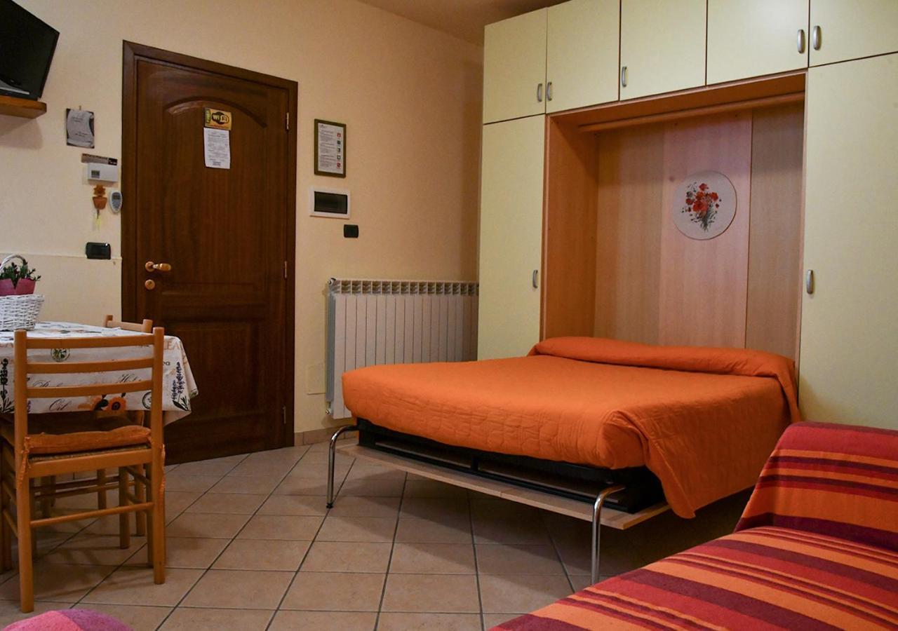 Villa Gli Angeli Agriturismo à Cisano sul Neva Extérieur photo